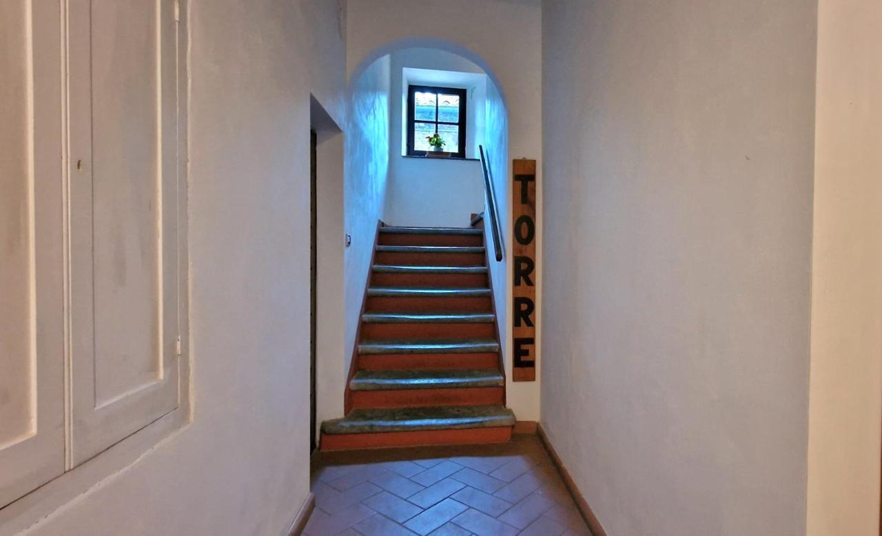 Torre Salvucci Maggiore Medieval Tower Experience サン・ジミニャーノ エクステリア 写真