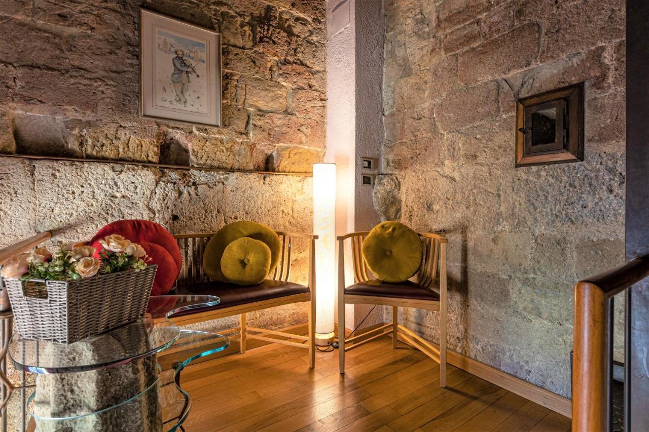 Torre Salvucci Maggiore Medieval Tower Experience サン・ジミニャーノ エクステリア 写真