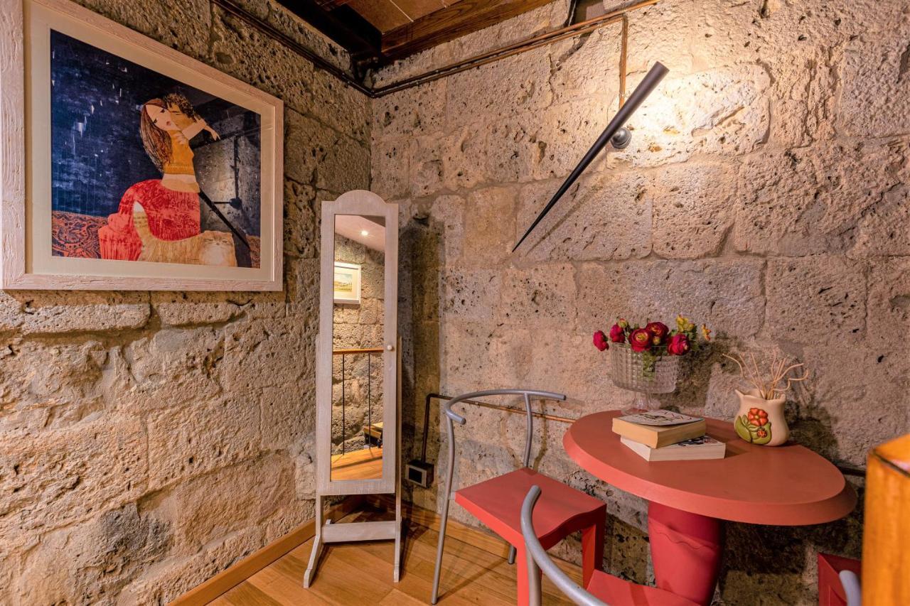 Torre Salvucci Maggiore Medieval Tower Experience サン・ジミニャーノ エクステリア 写真