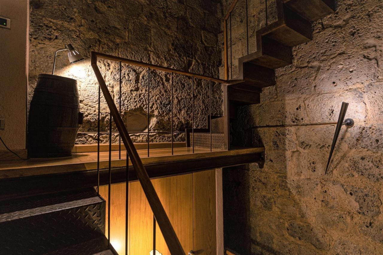 Torre Salvucci Maggiore Medieval Tower Experience サン・ジミニャーノ エクステリア 写真